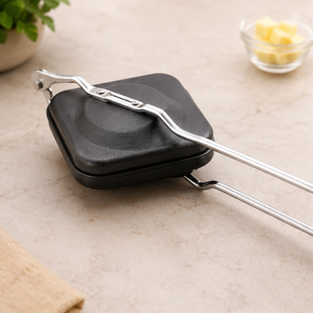 Non Stick Toaster - Image 4