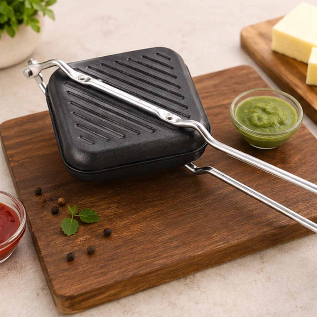 Non Stick Toaster - Image 3